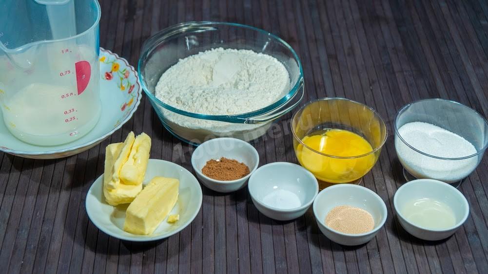Шаг 1 приготовления Большая сахарная плетенка с корицей по-эстонски