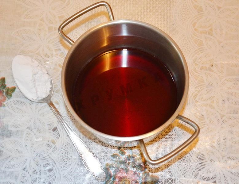 Шаг 13 приготовления Вишнево-шоколадный торт с кремом из сметаны