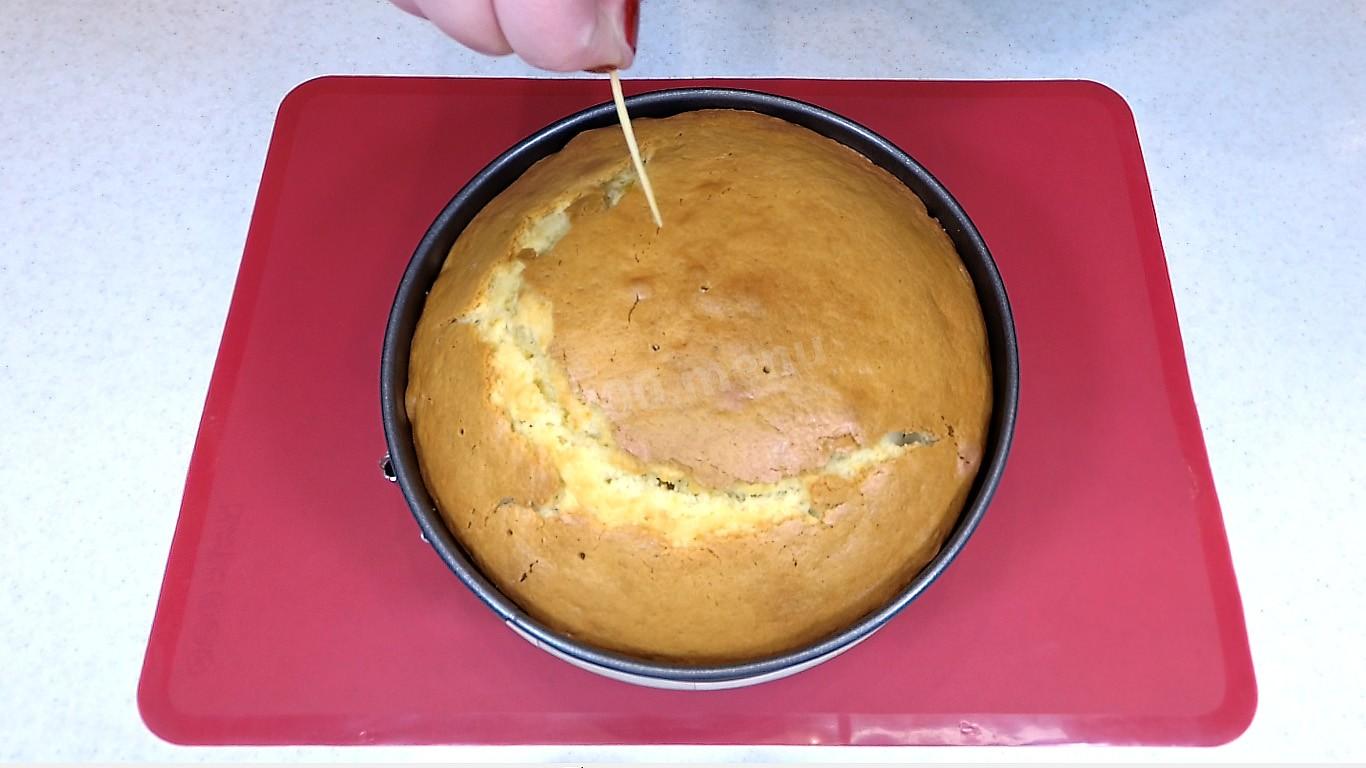 Шаг 12 приготовления Пирог с консервированными персиками Каравай без дрожжей