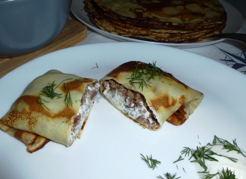 Шаг 14 приготовления Блинчики на молоке с мясом