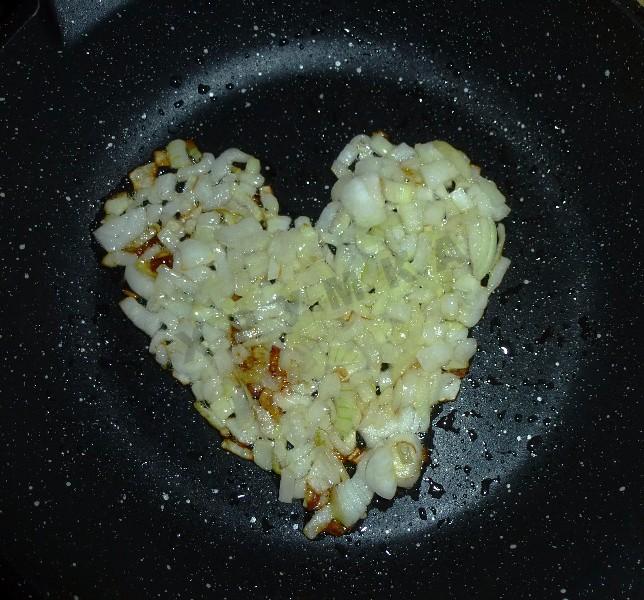 Шаг 9 приготовления Блинчики на молоке с мясом