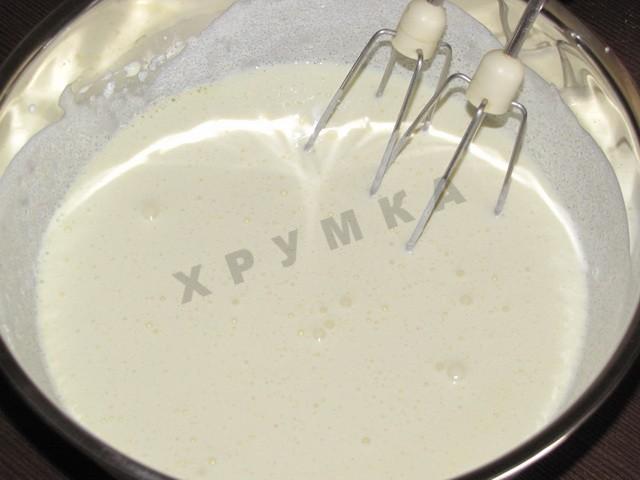 Шаг 6 приготовления Банановый пирог в микроволновке