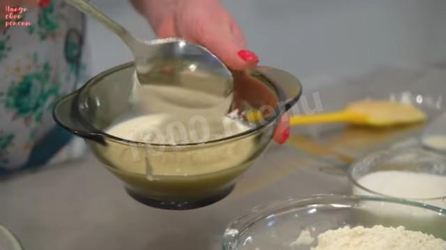 Шаг 9 приготовления Блины на молоке классические и яйцах