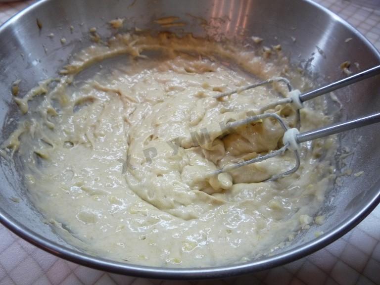 Шаг 4 приготовления Маффины на сливочном масле с бананами