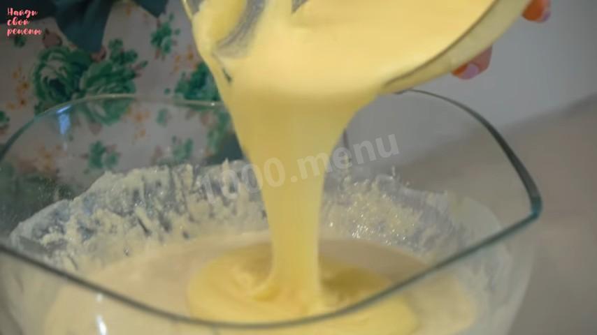 Шаг 11 приготовления Оригинальный и нежный пирог - манник Зебра