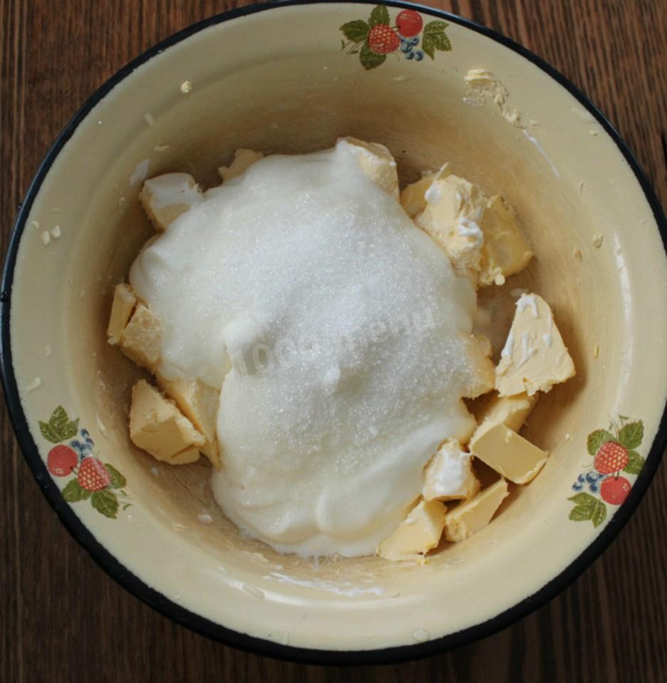 Шаг 3 приготовления Пирог с клюквой и яблоками