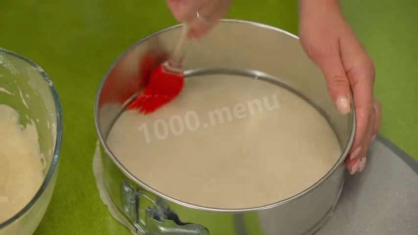 Шаг 17 приготовления Элитный банановый пирог с лимонной заливкой