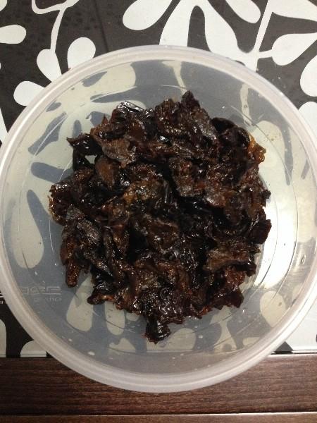 Шаг 2 приготовления Блинчики с бананами черносливом и орехами