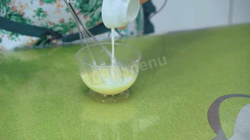Шаг 22 приготовления Сахарные слойки с варёным сгущенным молоком