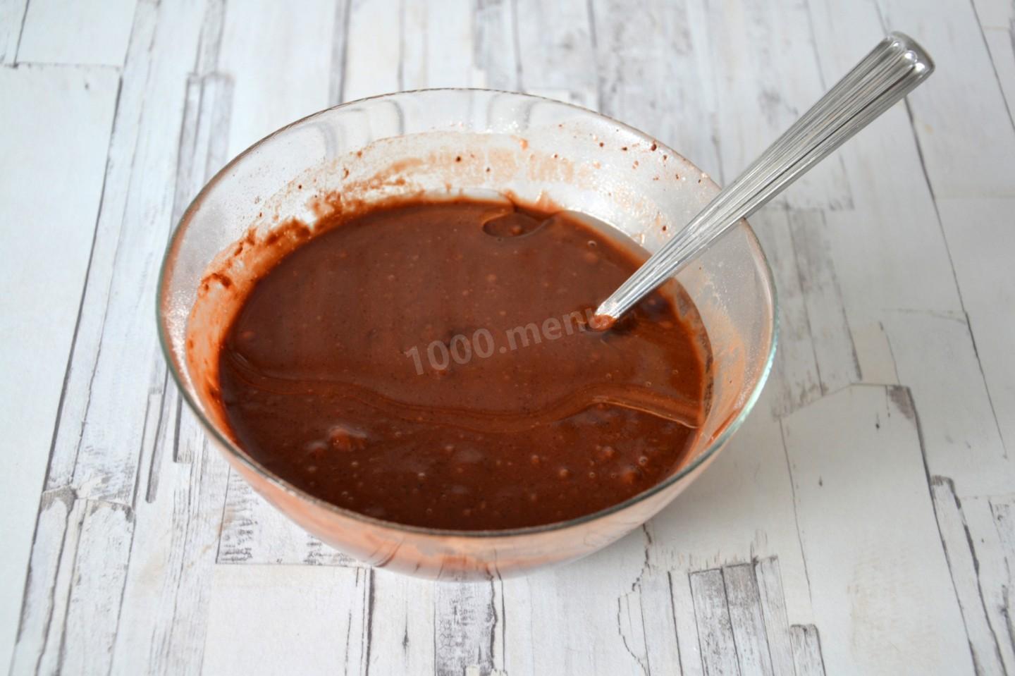 Шаг 6 приготовления Шоколадный кекс с коньяком и черникой
