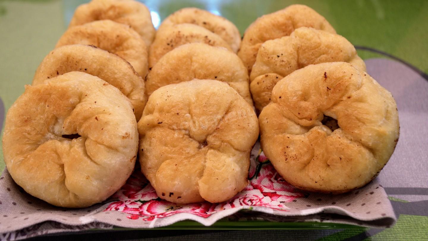 Шаг 13 приготовления Домашние беляши с сочной мясной начинкой