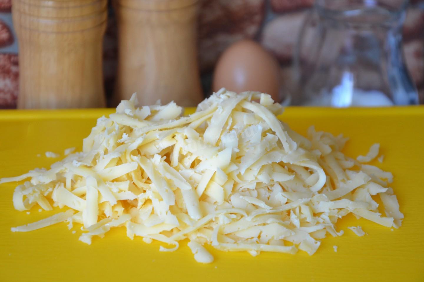 Шаг 2 приготовления Хачапури на рисовой муке на сковороде