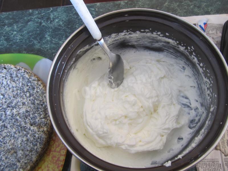 Шаг 8 приготовления Торт с маком и кокосовой стружкой