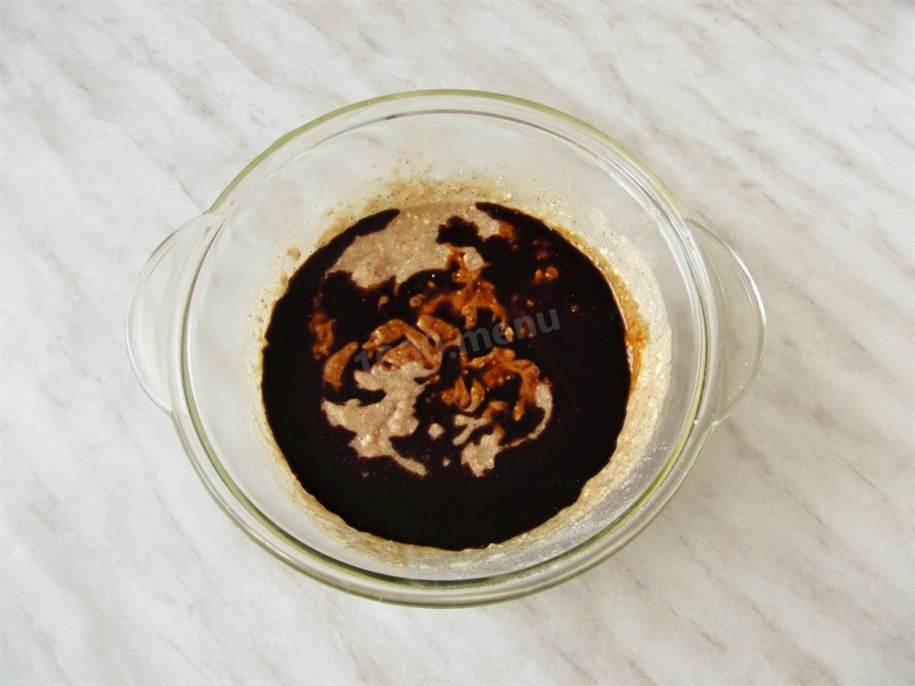 Шаг 8 приготовления Кофейный кекс с корицей и орехами