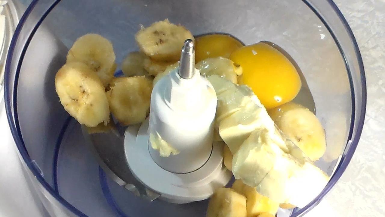 Шаг 3 приготовления Сметанное печенье вкуснейшее банановое