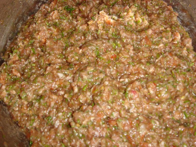 Шаг 11 приготовления Лагмаджо - лепешки с мясом