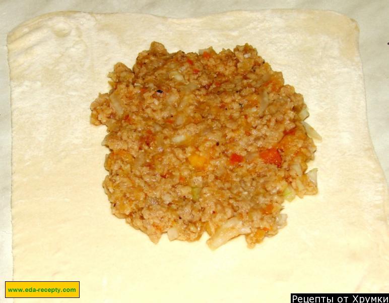 Шаг 6 приготовления Греческий слоеный пирог с мясом Шумуш