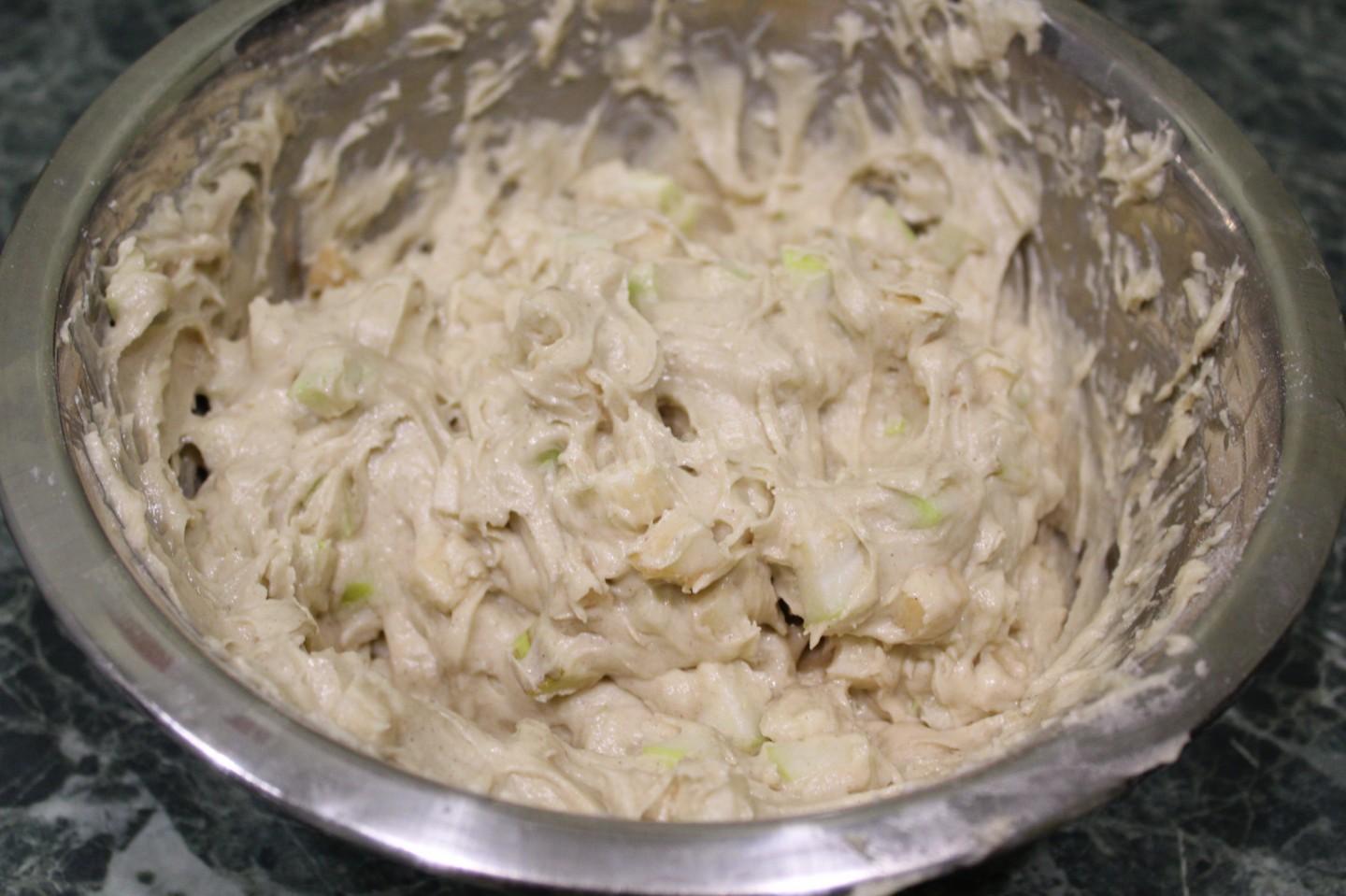 Шаг 7 приготовления Кексы с яблоками и корицей