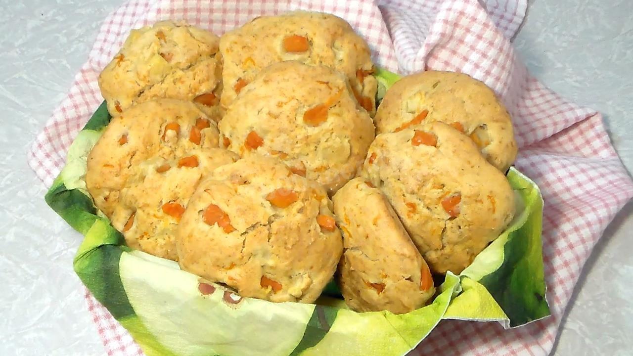 Шаг 9 приготовления Булочки с тыквой и яблоком на завтрак