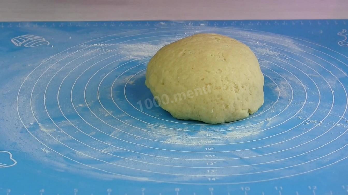 Шаг 6 приготовления Клубнично-кокосовый кремовый пирог