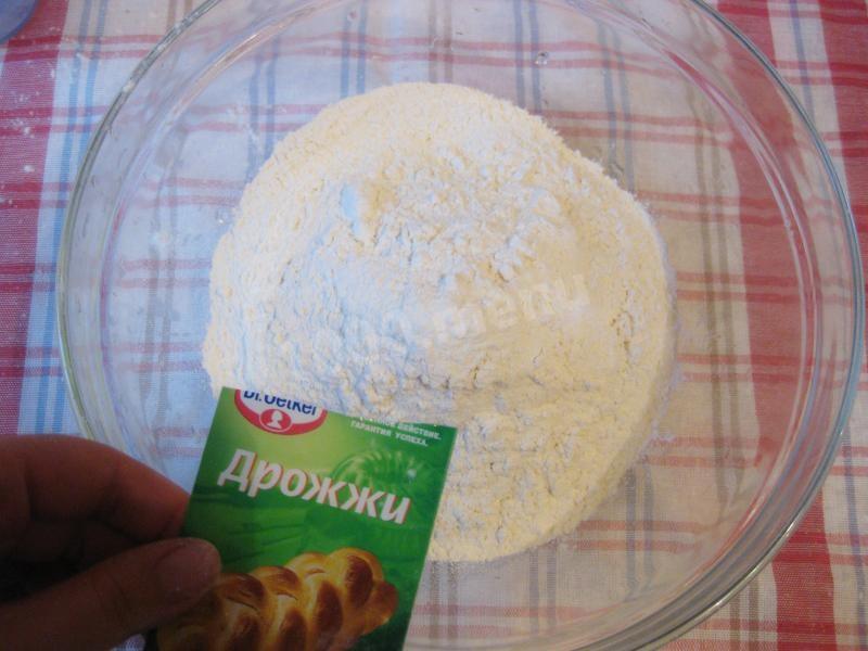 Шаг 2 приготовления Хлеб с сыром