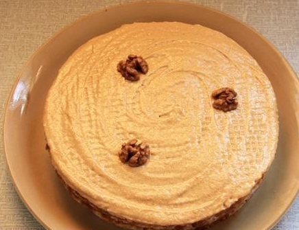 Обложка рецепта Шоколадный торт с вареной сгущенкой и грецкими орахами