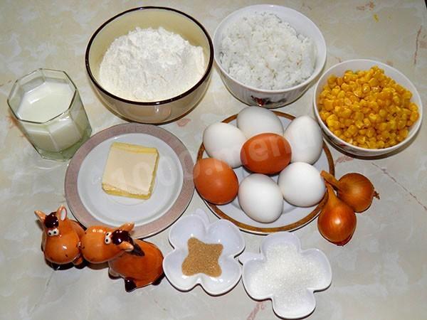 Шаг 1 приготовления Сдобные пирожки несладкие, яйца и лук в духовке