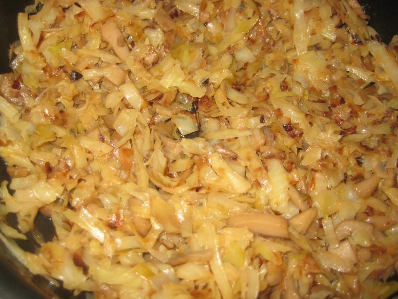 Шаг 9 приготовления Капустная кулебяка