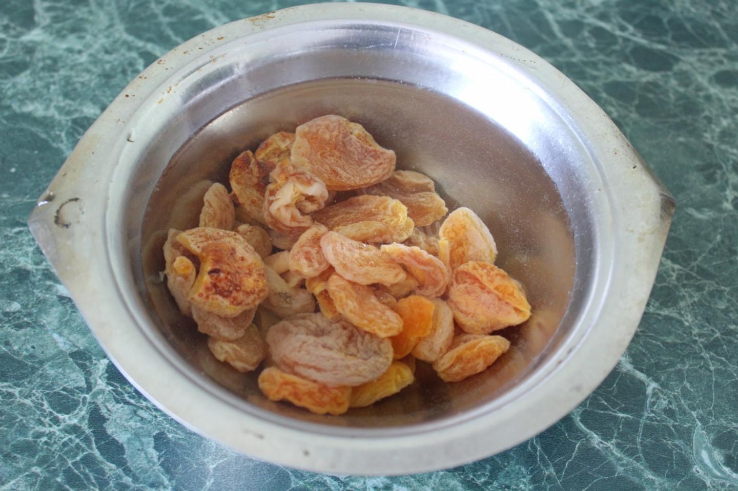 Шаг 1 приготовления Кекс с курагой