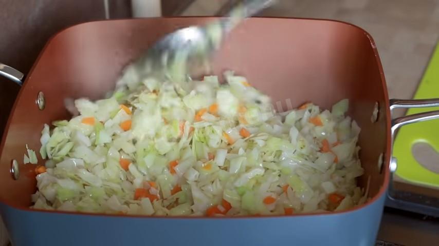 Шаг 7 приготовления Капустник заливной