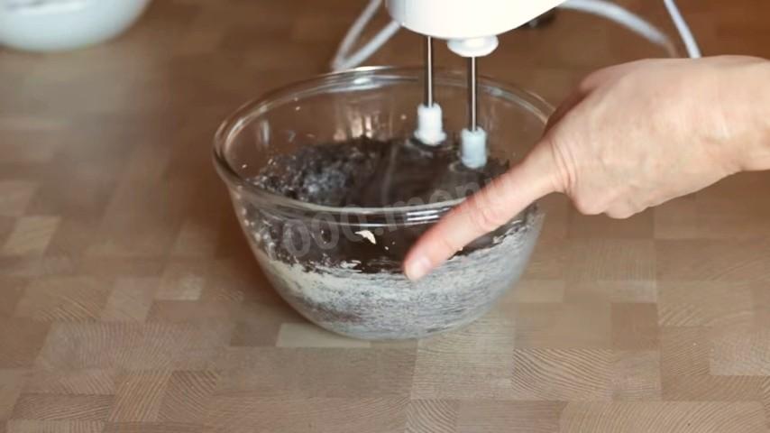 Шаг 5 приготовления Самый простой пирог с маком без муки