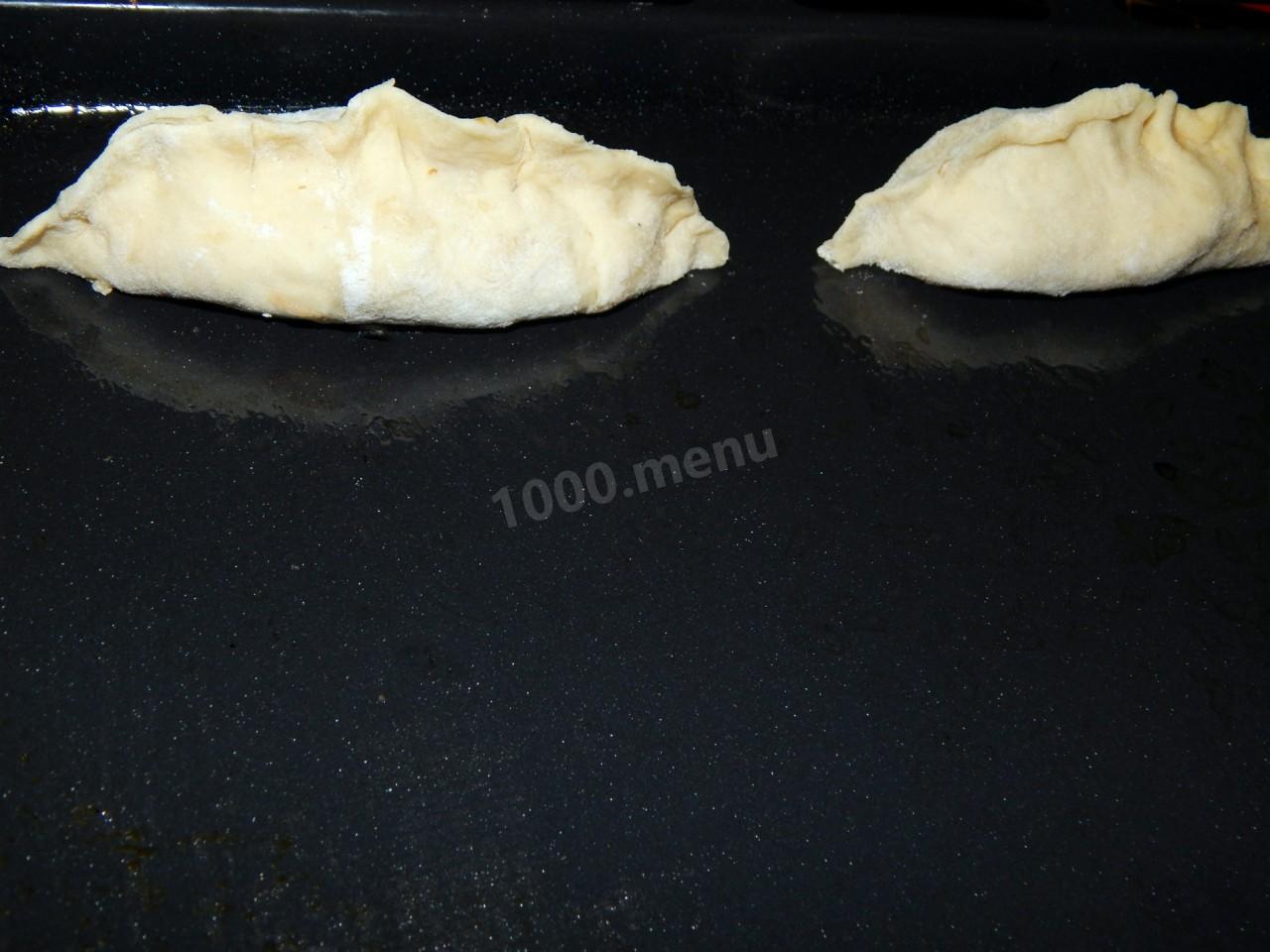 Шаг 8 приготовления Пирожки из дрожжевого сдобного теста с мясом и картошкой