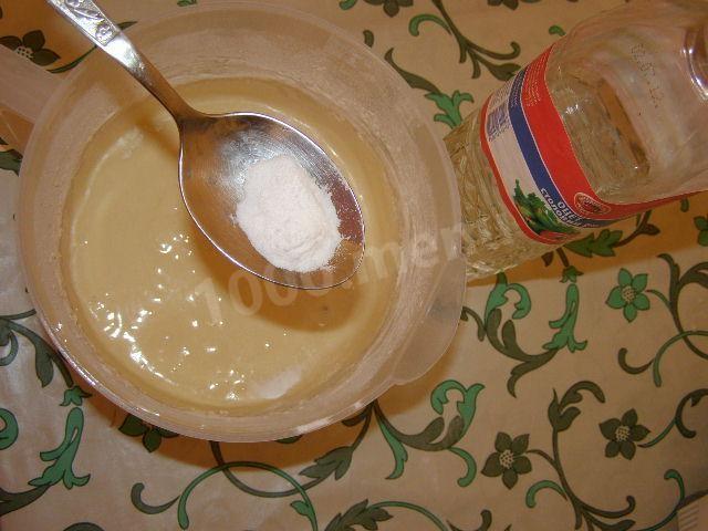Шаг 6 приготовления Торт со сметанным кремом и грецкими орехами