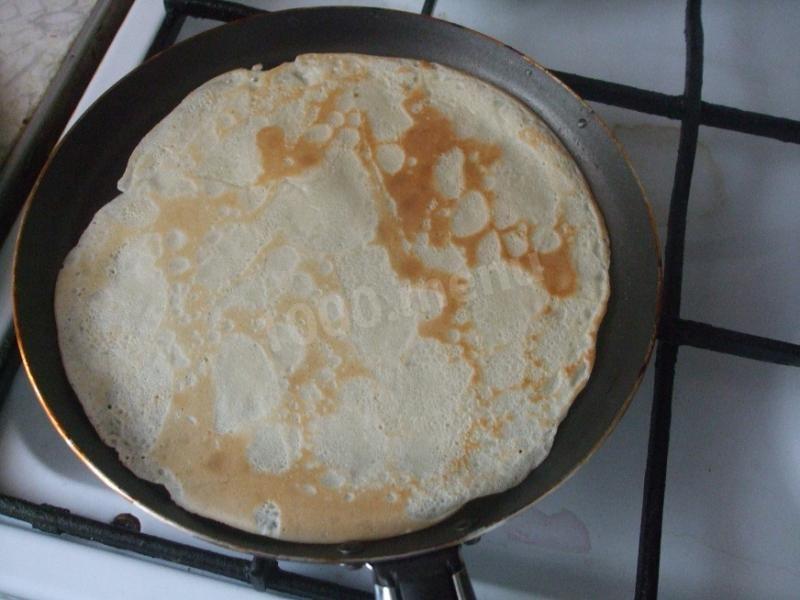 Шаг 7 приготовления Тонкие блины с начинкой