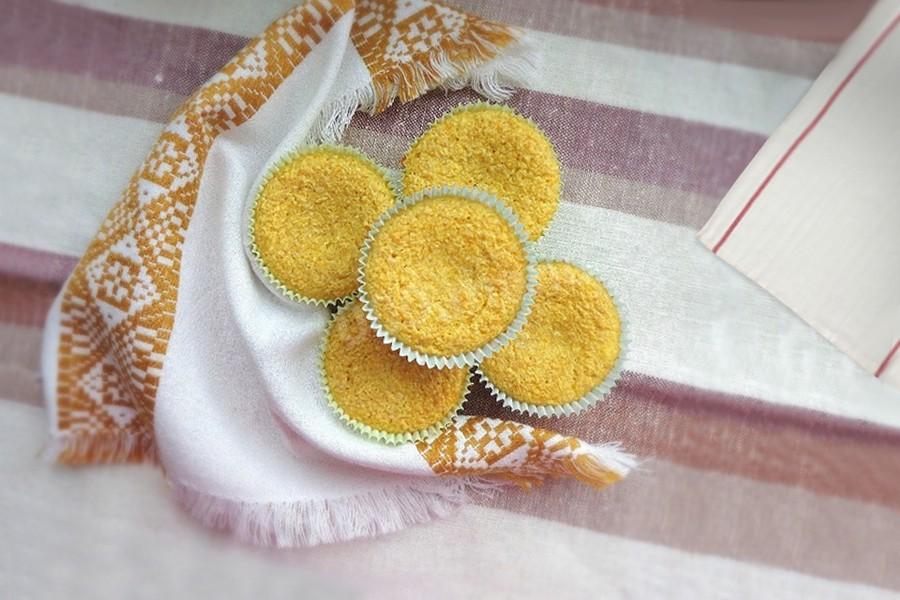 Обложка рецепта Кукурузные кексы с отрубями и цедрой