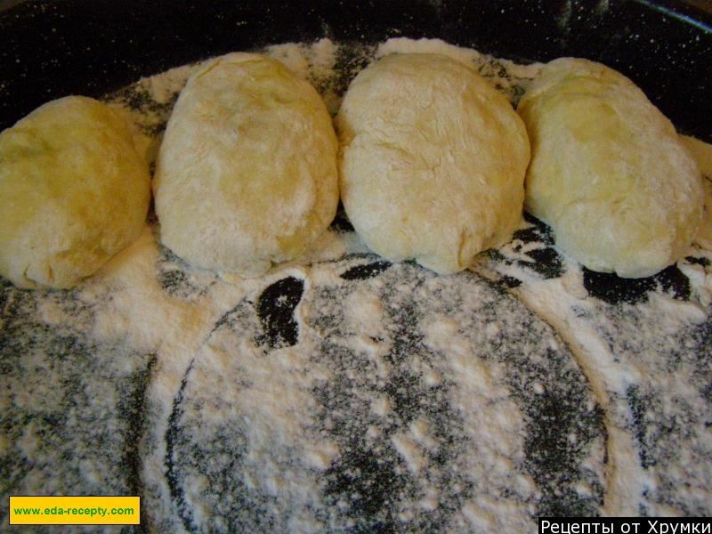Шаг 12 приготовления Пирожки на дрожжах в духовке Свинки