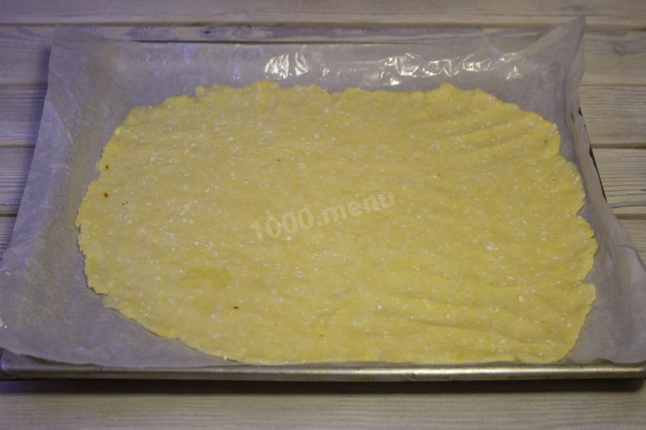 Шаг 20 приготовления Пирог с рыбными консервами и рисом