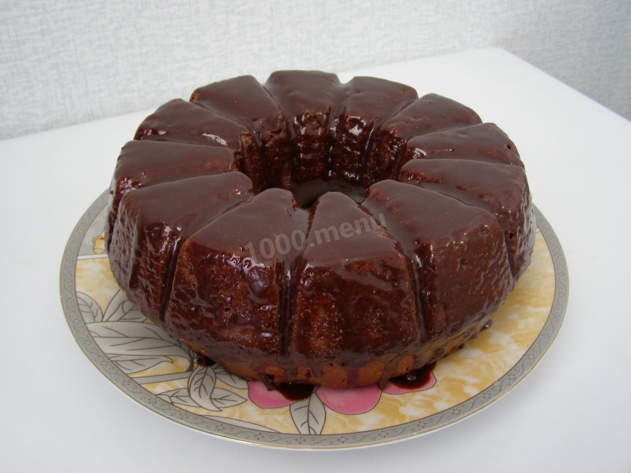 Шаг 12 приготовления Шоколадный кекс с изюмом и орехами