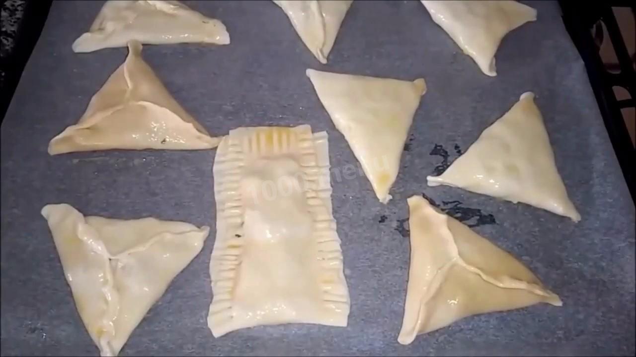 Шаг 8 приготовления Слойки с картофелем и грибами из слоеного теста
