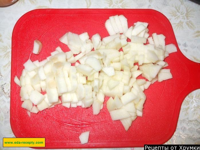 Шаг 2 приготовления Яблочный слоеный пирог с изюмом и корицей