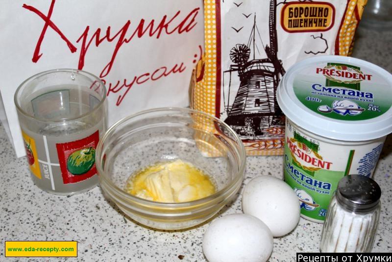 Шаг 1 приготовления Лепешки на сливках жареные в масле