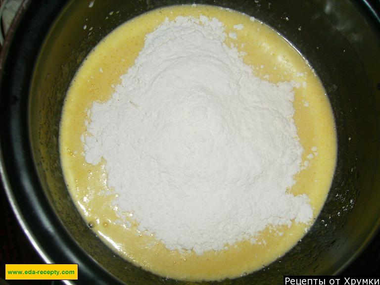 Шаг 7 приготовления Торт Наташа с грецкими орехами и сметаной