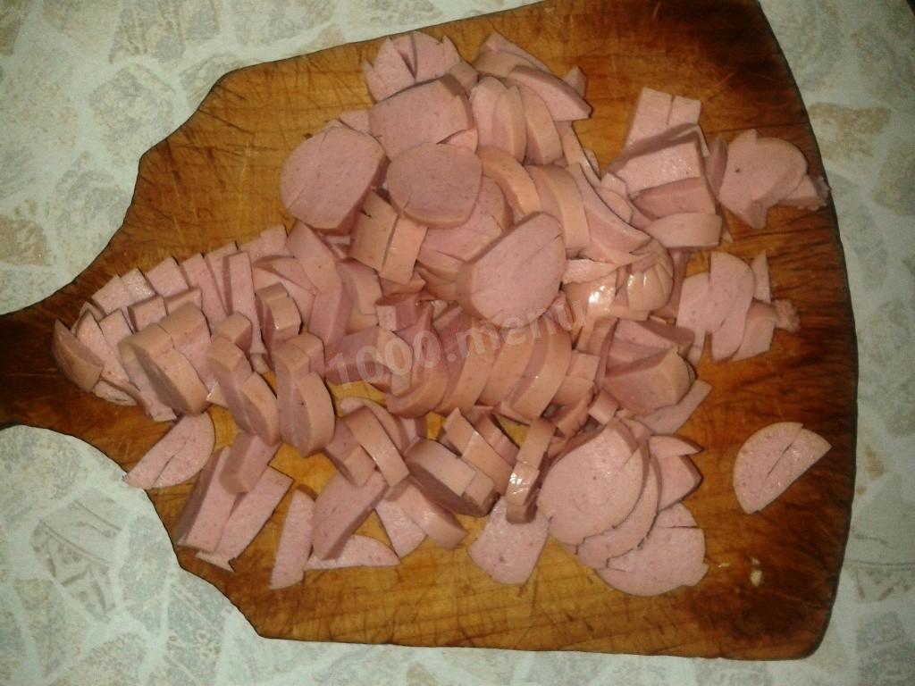 Шаг 7 приготовления Кабачковые оладьи с сосисками
