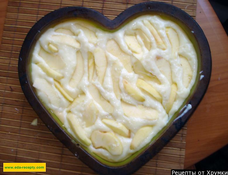 Шаг 5 приготовления Медовая коврижка с корицей, орехами и яблоками