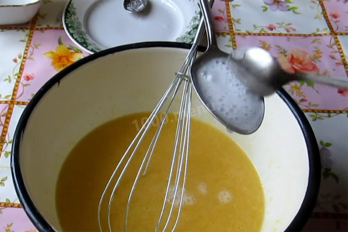 Шаг 3 приготовления Печенье со сгущенкой круглые орешки