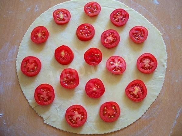 Шаг 4 приготовления Пирожки бомбочки с брынзой