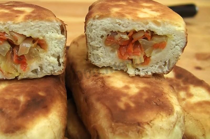 Шаг 14 приготовления Пирожки с капустой и морковкой жареные бездрожжевые