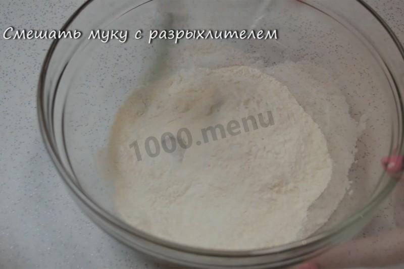 Шаг 7 приготовления Капкейки шоколадные с разным цветным кремом