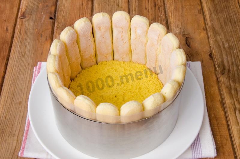 Шаг 11 приготовления Бисквитный торт с ананасами