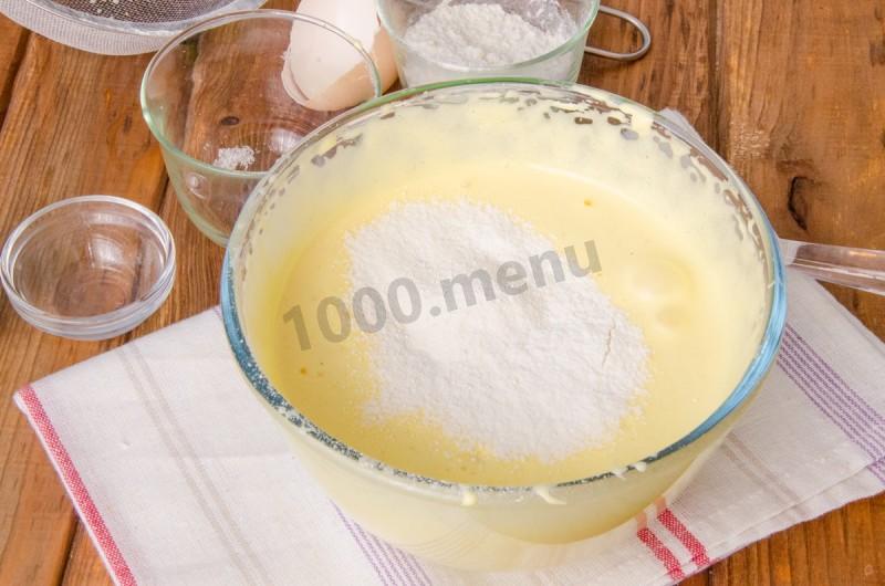 Шаг 4 приготовления Бисквитный торт с ананасами